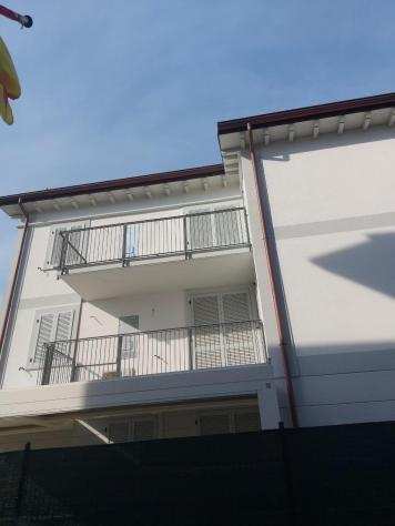 Appartamento in vendita a MARINA DI MASSA - Massa 110 mq Rif 1110035