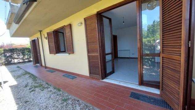 Appartamento in vendita a MARINA DI MASSA - Massa 75 mq Rif 1229947