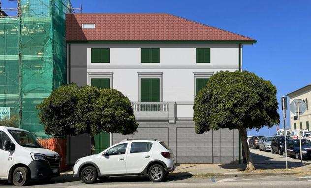 Appartamento in vendita a MARINA DI PISA - Pisa 105 mq Rif 1094953