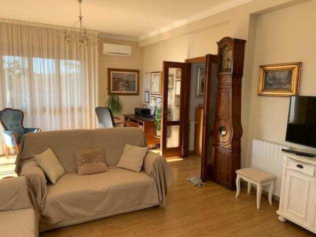 Appartamento in vendita a Montecatini-Terme 115 mq Rif 1077337