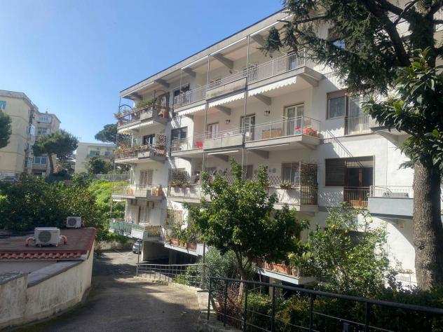 Appartamento in vendita a Napoli - 5 locali 115mq