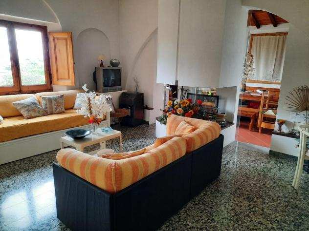 Appartamento in vendita a San Gimignano 90 mq Rif 972887