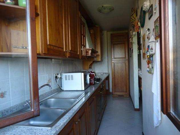 Appartamento in vendita a San Giuliano Terme 82 mq Rif 1236979