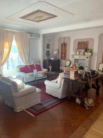 Appartamento in vendita a Sarzana 160 mq Rif 1104237