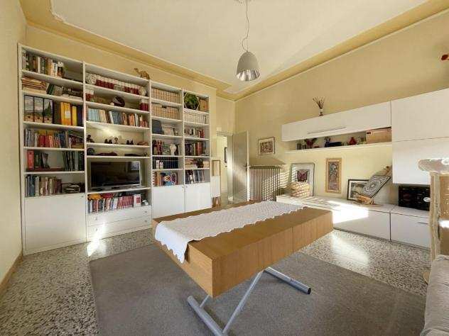 Appartamento in vendita a Siena 115 mq Rif 1105465