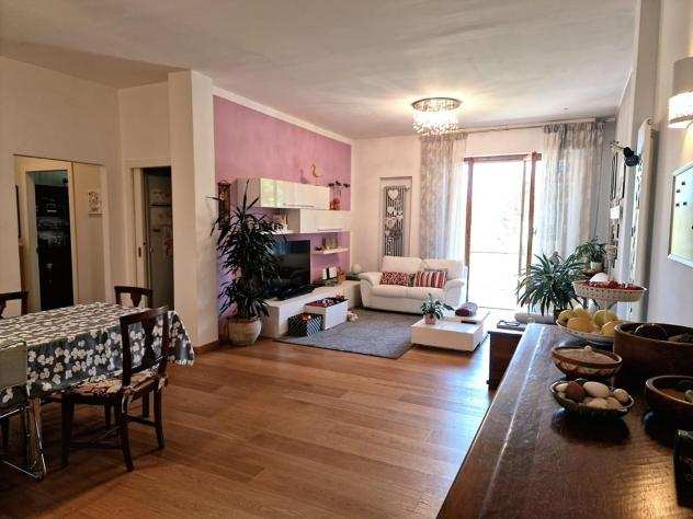 Appartamento in vendita a Siena 120 mq Rif 1139422