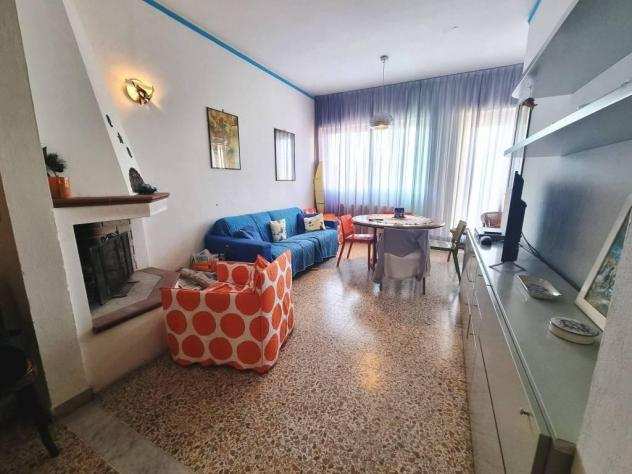 Appartamento in vendita a Viareggio 80 mq Rif 1224653