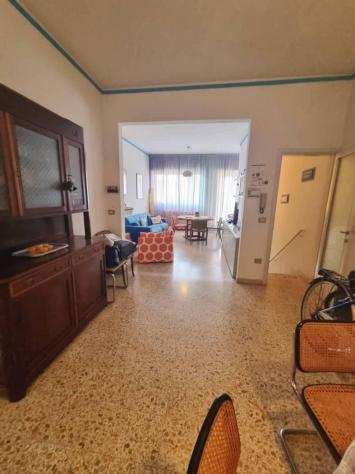 Appartamento in vendita a Viareggio 80 mq Rif 1224653