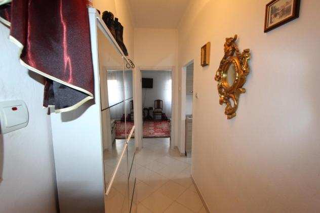 Appartamento in vendita a Villafranca in Lunigiana 97 mq Rif 1083820