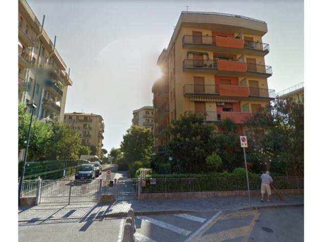 Appartamento in Viale Vittorio Alfieri