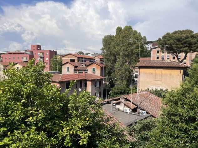 Appartamento interno in affitto a 900 euro o due stanze a 500 e 450