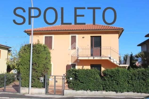 Appartamento trilocale vendita via giorgio ambrosoli Spoleto(PG)
