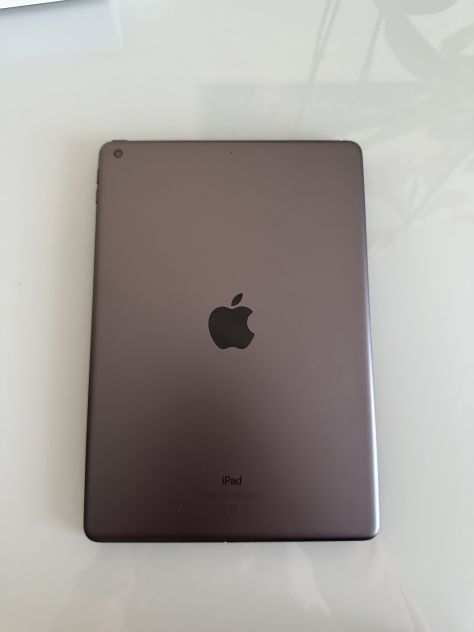 Apple iPad 9a Gen. 64GB, 10,2quot Con Cover E Vetrino