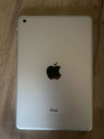 Apple iPad Air 16