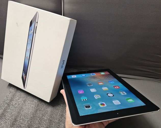 Apple iPad di terza generazione modello MC706LLA solo WiFi 32Gb di memoria