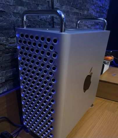 Apple Mac Pro 2020 16 core 2TB 48GB ram