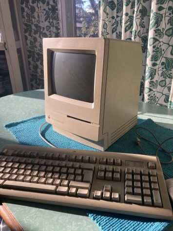 Apple Macintosh Performa 200