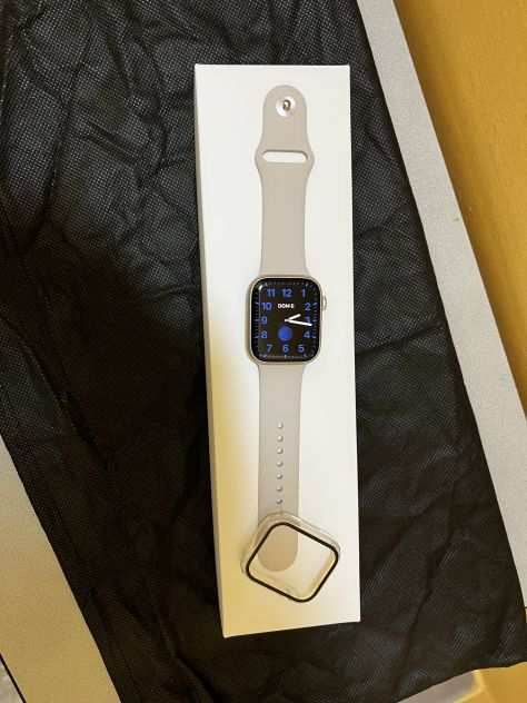 Apple Watch 8