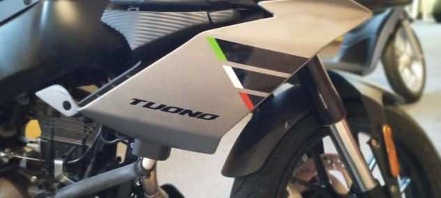 APRILIA TUONO 125