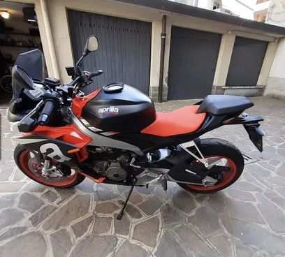 Aprilia Tuono 660, Milano