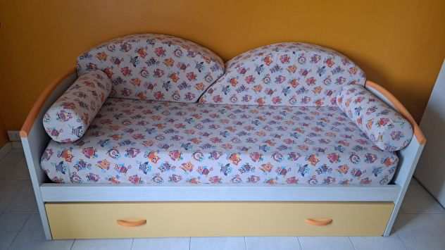 Armadio camera da letto per ragazzi e letto completo
