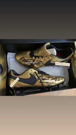 AS Roma - Nike Tiempo Legend 42 Limited Edition gold - Francesco Totti - Football boot