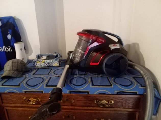 Aspirapolvere Hoover H-power700