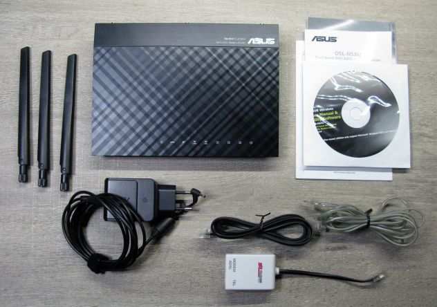 ASUS DSL-N55U Modem Router e accessori