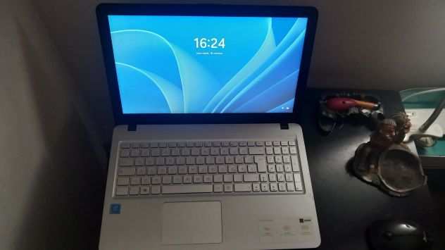 Asus vivobook