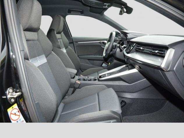 Audi A3 SPB 30 TFSI S-tronic Business Advanced matrix