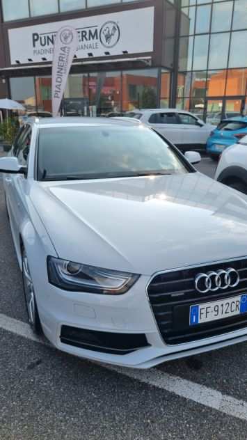 Audi A4 B8 Avant 2.0 tdi quattro 150cv business sport