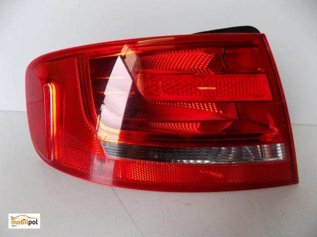 Audi A4 B8 faro posteriore sinistro - 11829