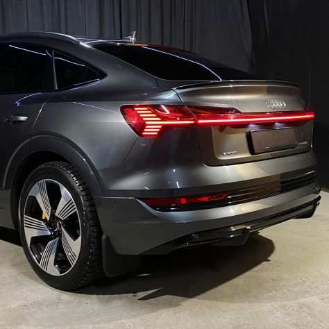 Audi e-tron Sportback 55 Sport2xS-Line ACCMATRIXKROKBampOLUFT360KAMERA