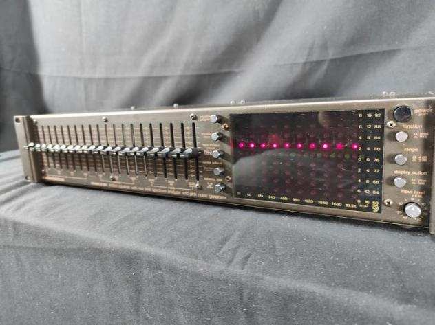 Audiocontrol - C-101 Equalizzatore grafico stereo