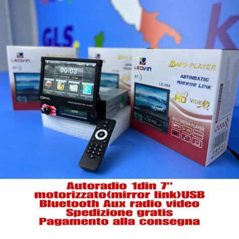 Autoradio 1din 7quot motorizzato(mirror link)USB Bluetooth Aux radio video