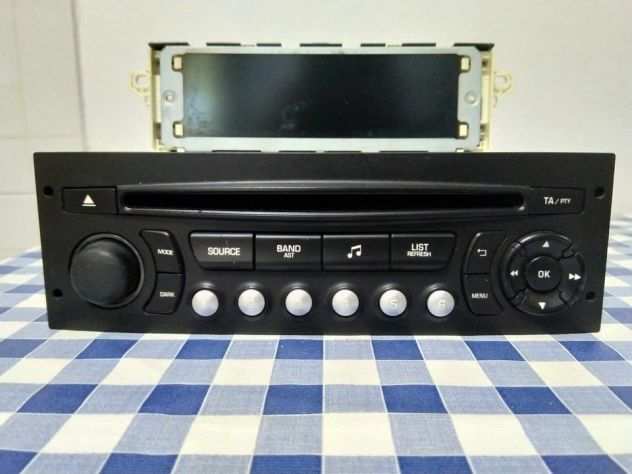 Autoradio RD4 MP3 (marca Continental) per PeugeotCitroen con display