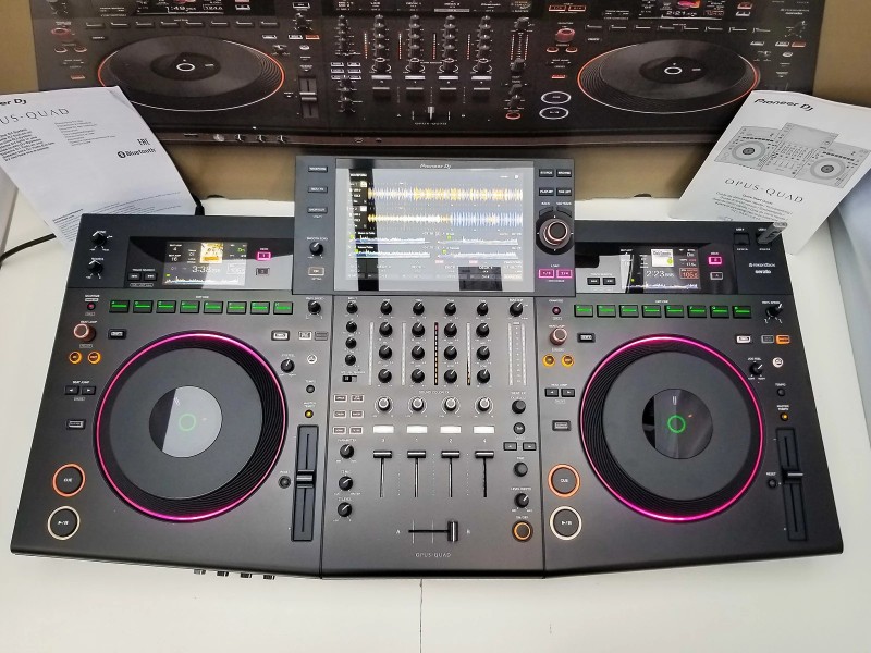 Pioneer DJ OPUS-QUAD, Pioneer XDJ-RX3, Pioneer XDJ-XZ , Pioneer DDJ-FLX10, Pioneer DDJ-1000SRT, Pioneer DDJ-REV7, Pioneer CDJ-3000, Pioneer DJM-A9 , Pioneer CDJ-2000NXS2, Pioneer DJM-900NXS2, Pioneer DJM-V10-LF , Pioneer DJM-S11, Denon DJ Prime 4+ 