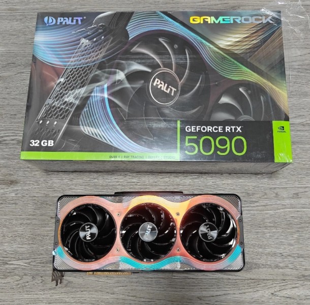 GeForce  RTX 5090 , RTX 5080, RTX 5070 Ti , RTX 5070 , RTX 4090 , RTX 4080 Super,  RTX 4080 , RTX 4070 Ti Super,  RTX 4070 Ti , RTX 4070 Super,  RTX 4070 , RTX 4060 Ti , RTX 4060