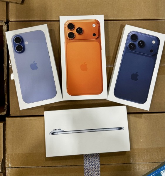Apple iPhone 17 Pro Max, iPhone 17 Pro, iPhone 17, iPhone Air, iPhone 16 Pro Max, iPhone 16 Pro, iPhone 16, iPhone 16 Plus, iPhone 15 Pro Max, iPhone 15 Pro,  Samsung Galaxy S25 Ultra, Samsung Z Fold7, Sony PlayStation PS5 Pro Console 