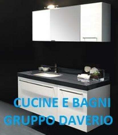 Bagno, ristrutturazione completa, Vergiate