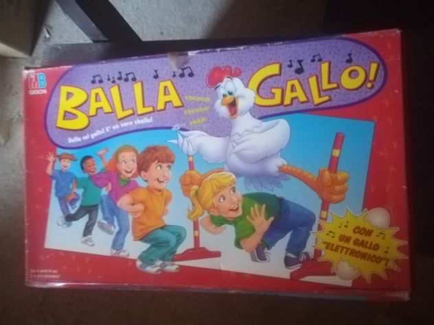 Balla gallo gioco di attivitagrave e di ballo in italia