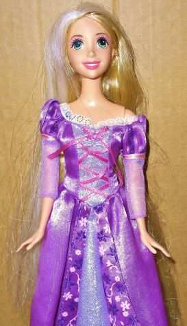 bambola barbie Rapunzel Disney princess principessa Mattel raperonzolo