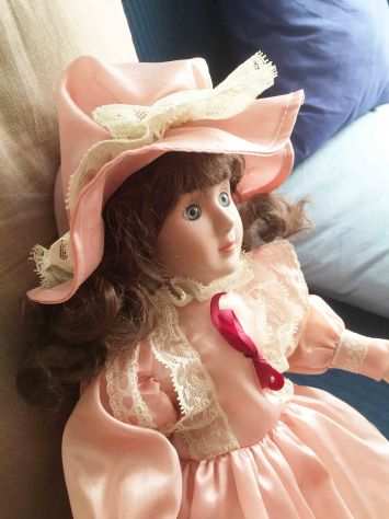 Bambola da collezione anni 80