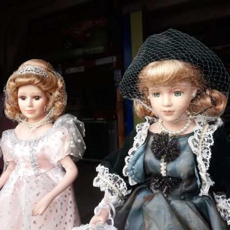 Bambole in ceramica