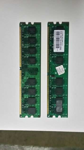 Banco di Ram DDR2 1Gb 800 DIMM 5-5-5