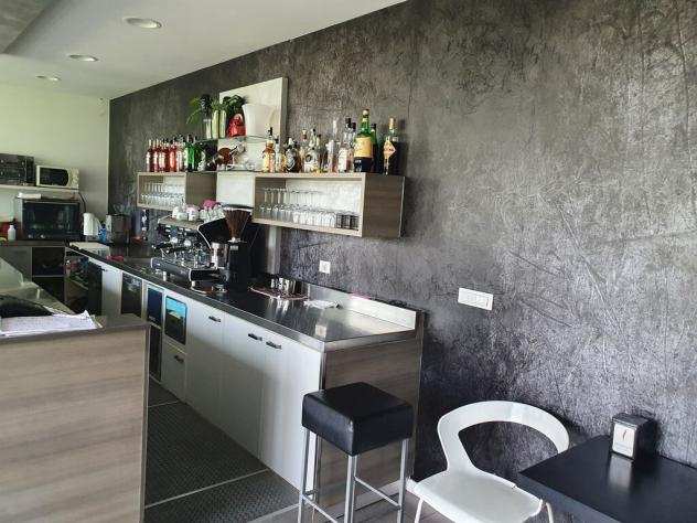 bar Quartiere residenzia mq70 Privato