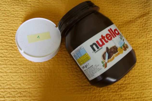 Barattoli grandi (5kg) Nutella Ferrero (vuoti)