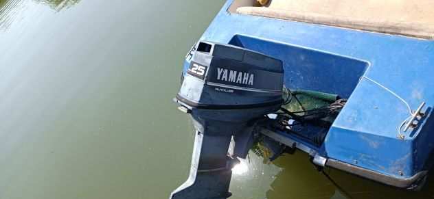barca usata con motore Yamaha 747