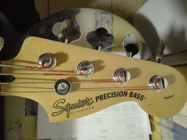 Basso Elettrico Squier Fender