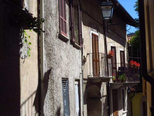 Baveno - ZONA BAVENO CENTRO VENDESI CASA INDIPENDENTE